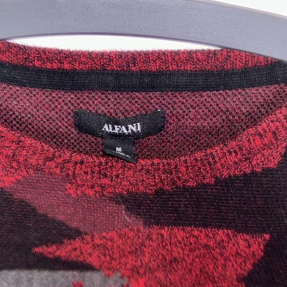 Red Abstract Sweater - Picture 3 of 4